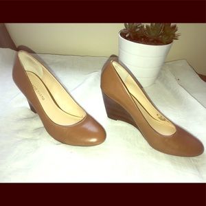 Gorgeous Franco Sarto Wedges!